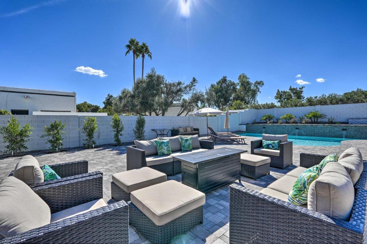 Holiday home Sunny With Heated Pool And Patio